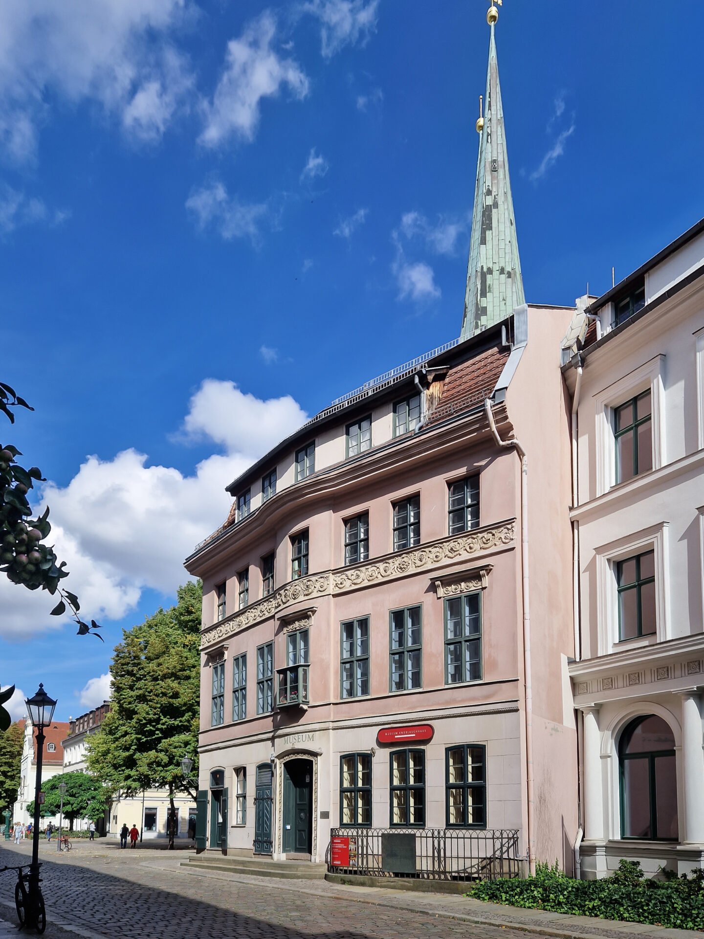 2. Juli: Buchpremiere Am Museumssonntag Am Stadtmuseum Berlin